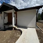 Sasina Kuca 펜션 리브노